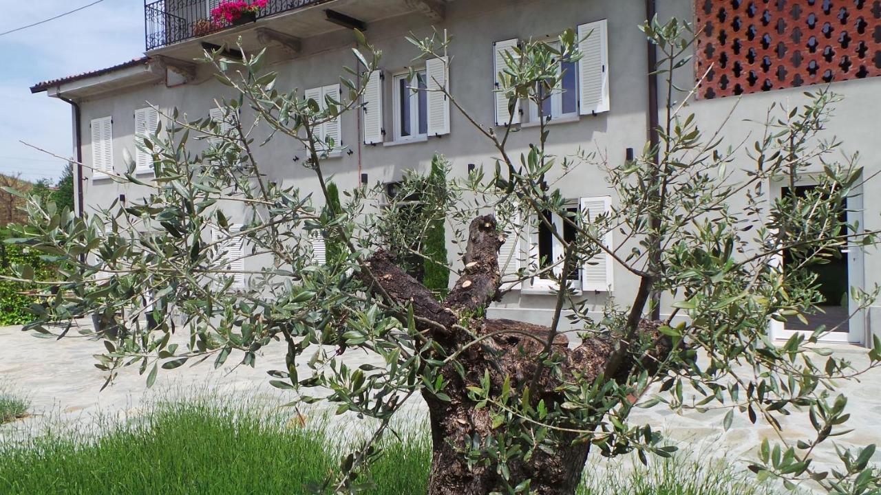Sotto La Vigna Charm Stay Adults Only Vacation Suite Montegrosso dʼAsti Εξωτερικό φωτογραφία