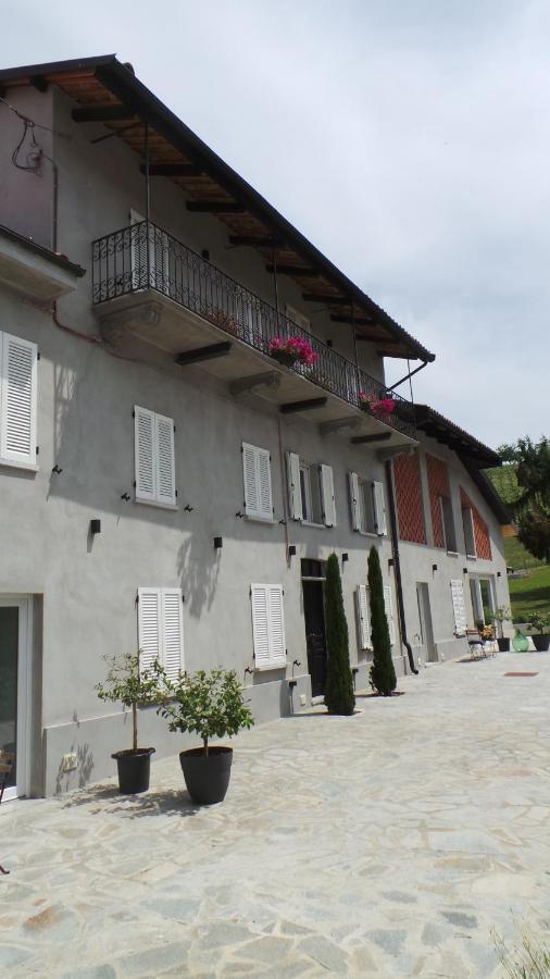 Sotto La Vigna Charm Stay Adults Only Vacation Suite Montegrosso dʼAsti Εξωτερικό φωτογραφία